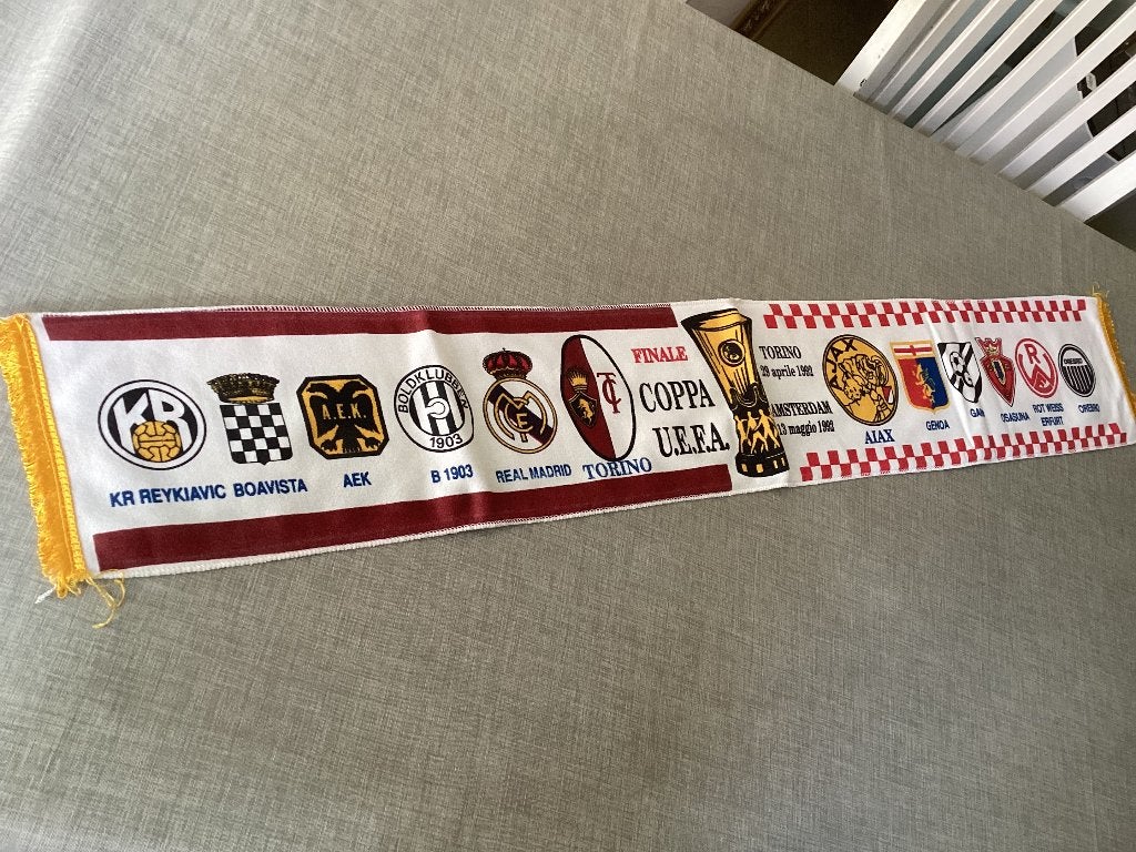 UEFA cup finale Ajax-Torino 1992, Ophalen of Verzenden, Zo goed als nieuw, Ajax, Vaantje of Sjaal