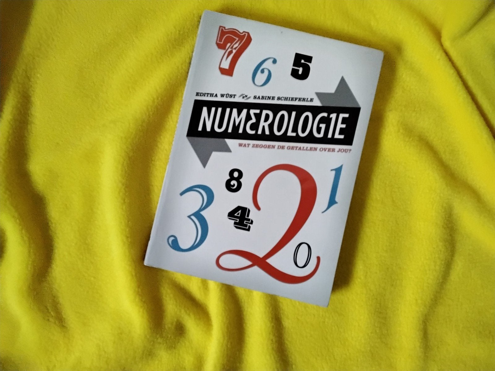 Numerologie & Het Grote Reiki Handboek - 2 boeken, Boeken, Achtergrond en Informatie, Spiritualiteit algemeen, Ophalen of Verzenden
