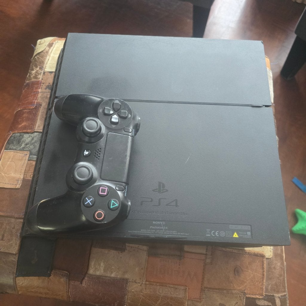 playstation 4 500GB inclusief 1 controller, Spelcomputers en Games, Spelcomputers | Sony PlayStation 4, Ophalen, 500 GB, Zo goed als nieuw