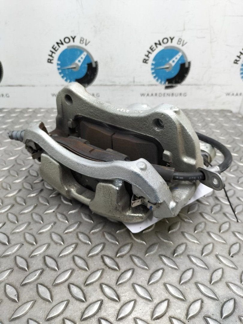 FORD TRANSIT CUSTOM SWB Trail REM KLAUW 2024, Ophalen of Verzenden, Gebruikt, Stiba lid