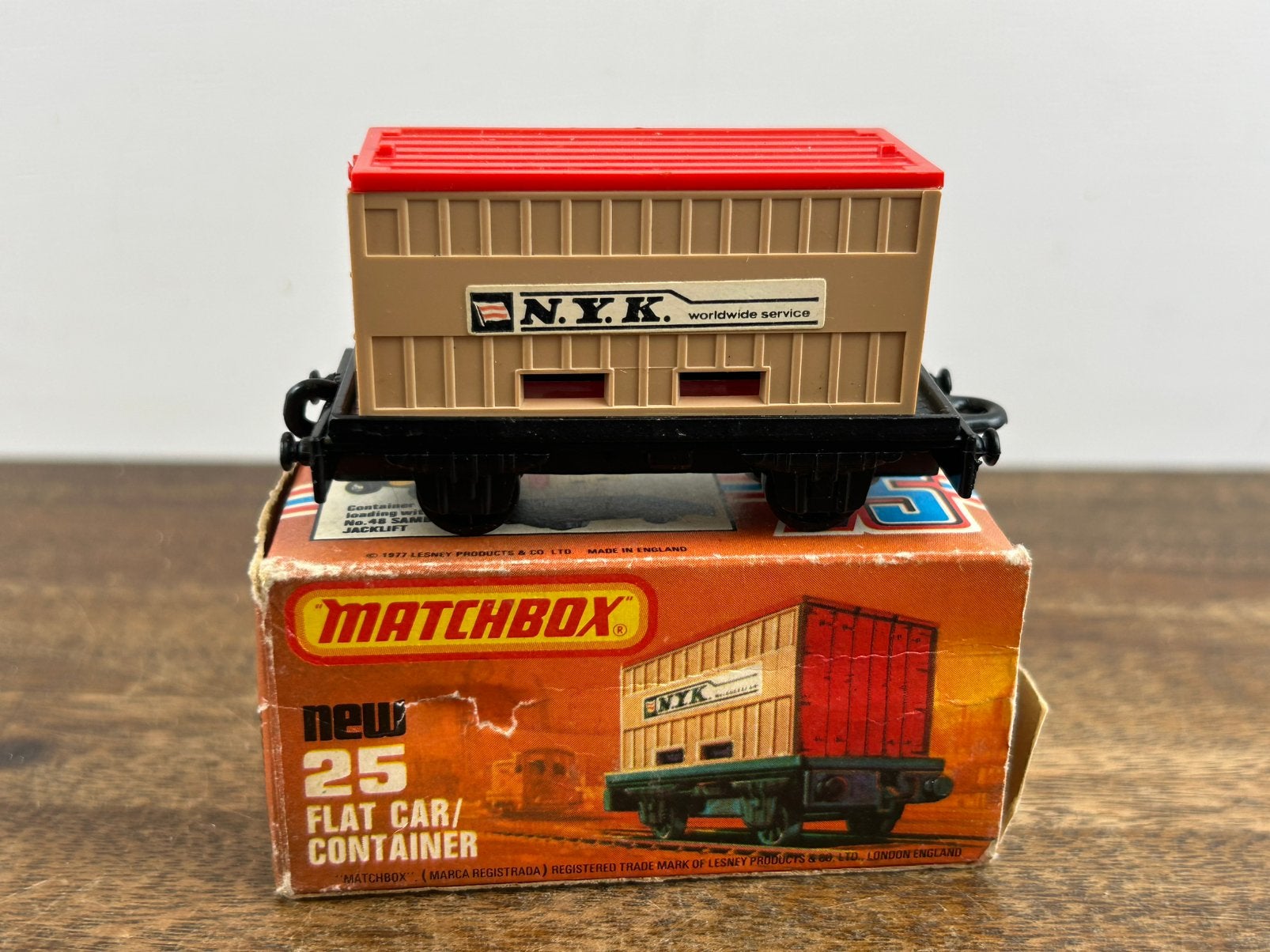 Matchbox 25 Flat Car Container, Hobby en Vrije tijd, Modelauto's | 1:87, Ophalen of Verzenden, Zo goed als nieuw, Overige typen
