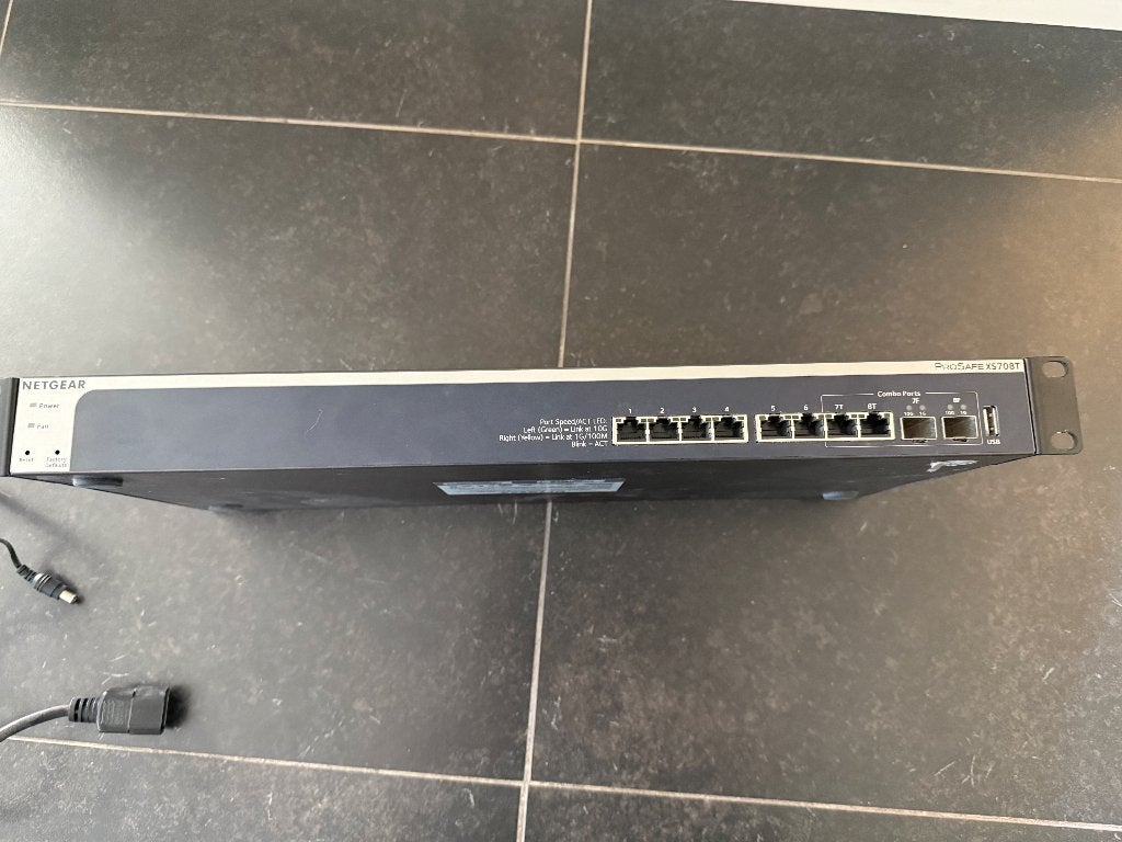 Netgear ProSAFE XS708T Smart Managed 10 Gigabit Switch, Computers en Software, Netwerk switches, Ophalen of Verzenden