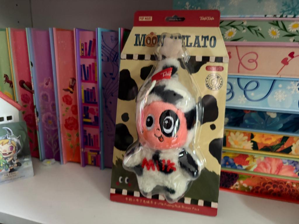 Popmart twinkle twinkle moon gelato, Ophalen of Verzenden, Zo goed als nieuw