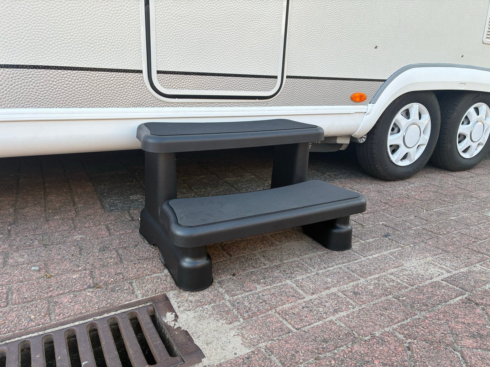 Nieuwe Anti-slip Instaptrap voor Caravan/Kampeerwagen, A, Nieuw, Ophalen of Verzenden, A