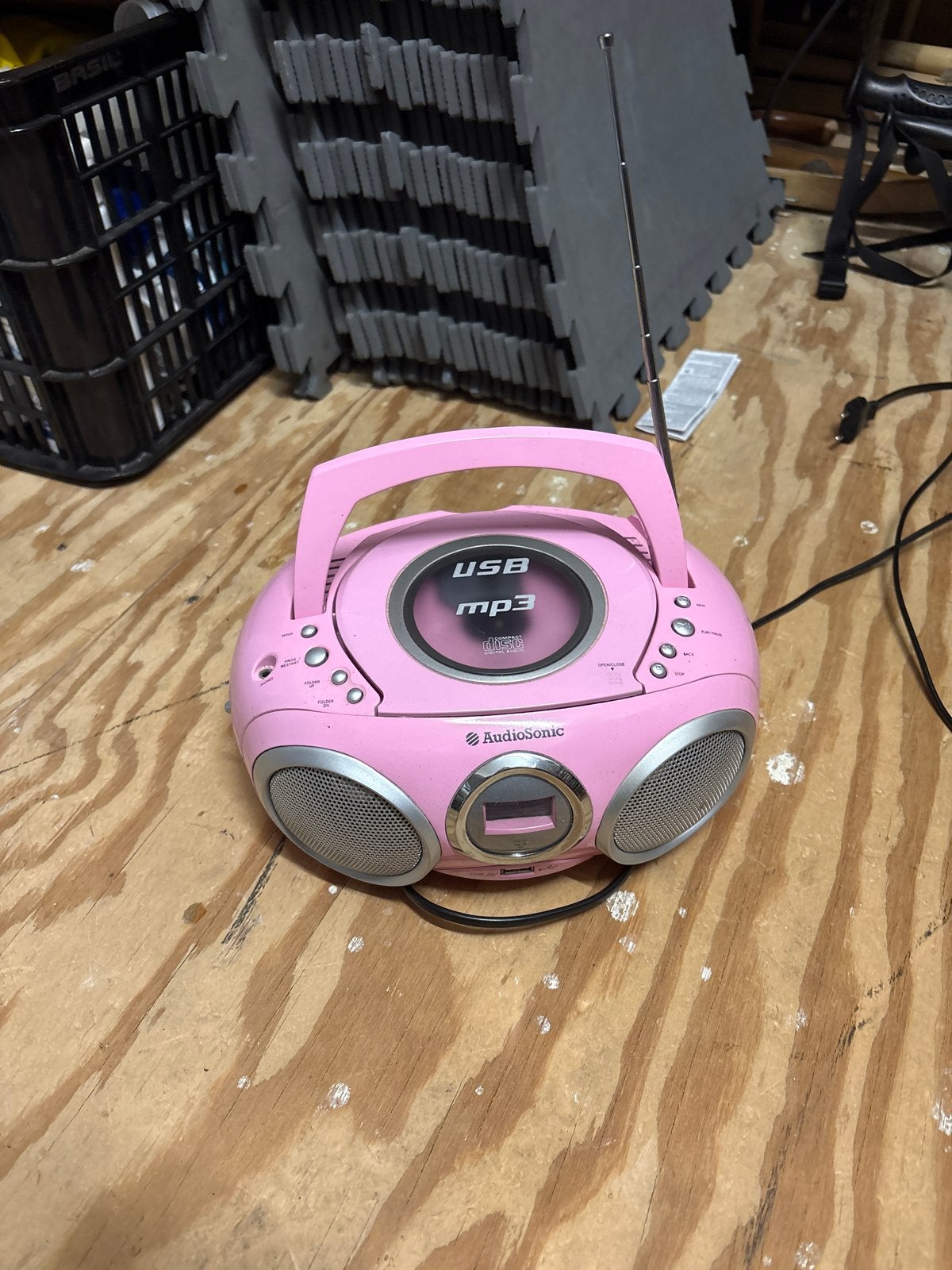 Roze AudioSonic draagbare CD/MP3-speler met USB en radio, Ophalen, Gebruikt, Radio, Met cd-speler