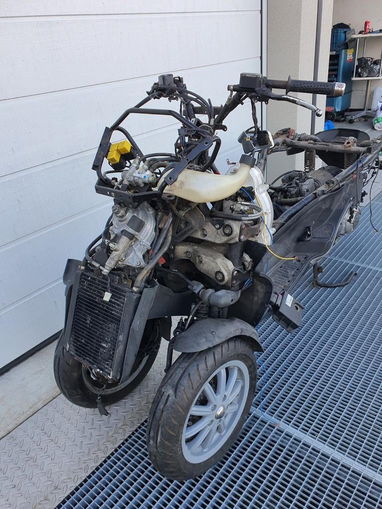 Piaggio mp3 lt yourban gilera vespa gts, Motoren, Onderdelen | Merk-onafhankelijk, Ophalen of Verzenden, Piaggio, Charlesjacobs36@gmail.com