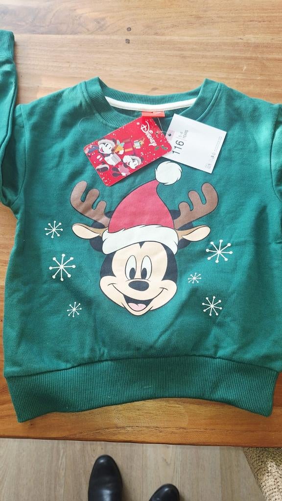 Nieuwe Kersttrui Mickey Mouse - Maat 116, Kinderen en Baby's, Ophalen of Verzenden, Nieuw, Disney, Jongen of Meisje