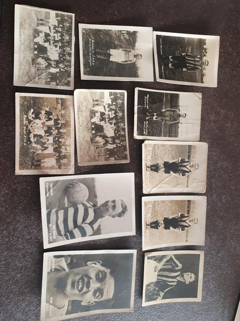 Diverse oude voetbalplaatjes uit de jaren dertig, Ophalen of Verzenden, Gebruikt, Overige binnenlandse clubs, Poster, Plaatje of Sticker