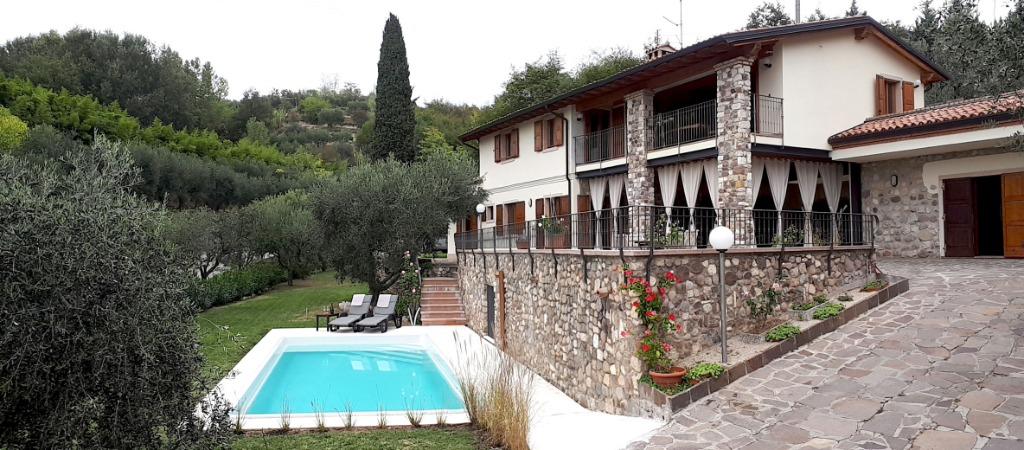 Vakantiehuis Gardameer Bardolino Lazise, Lombardije en Merengebied, Landelijk, Aan meer of rivier, Eigenaar