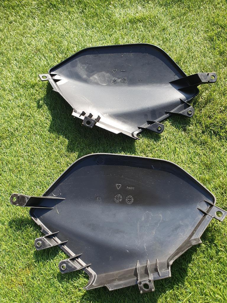 Nieuw Achterkap zijkappen Yamaha DT 50 Zij schermen Zwart, Fietsen en Brommers, Brommeronderdelen | Algemeen, Ophalen of Verzenden