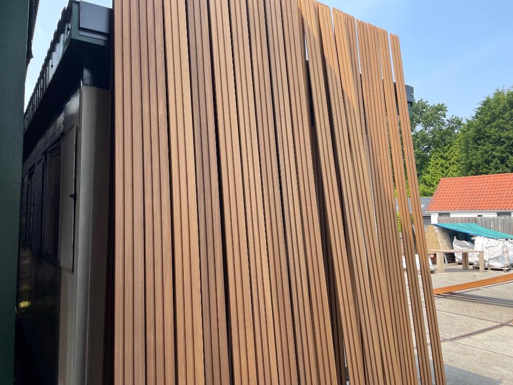 Ayous Blokprofiel gevelbekleding triple-dubbel blok design, Tuin en Terras, Palen, Balken en Planken, Ophalen, Planken, Nieuw
