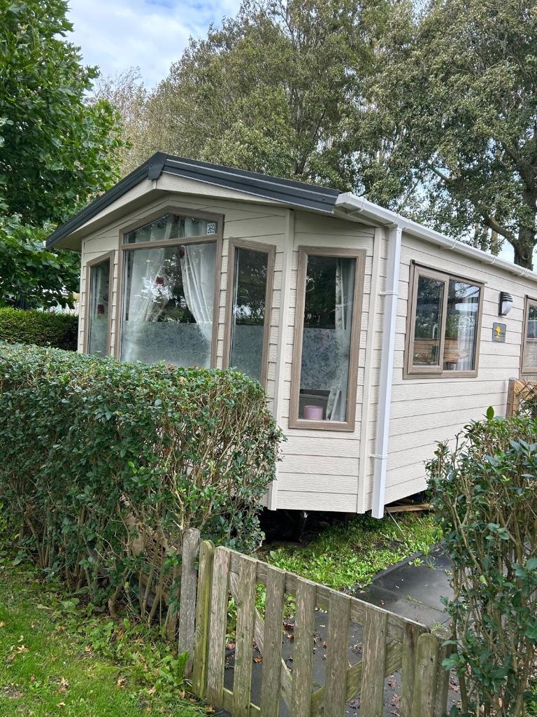 Te huur: Moderne stacaravan uit 2022 op camping De Bongerd