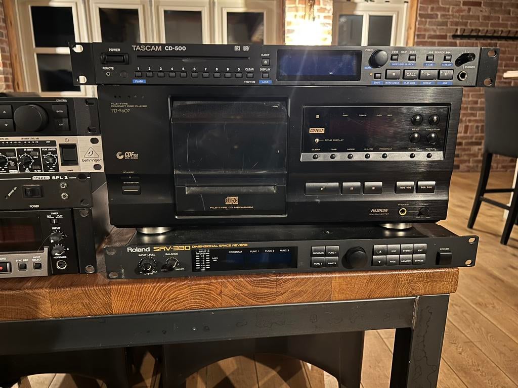 Diverse audio apparatuur., Ophalen of Verzenden, Zo goed als nieuw, Audio