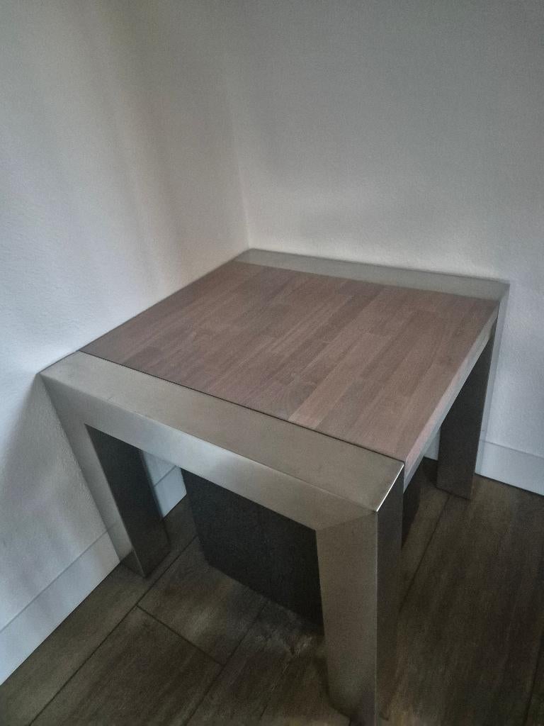 Bijzettafel 2x maat 60 x 60, Huis en Inrichting, Metaal of Aluminium, Vierkant, 55 tot 75 cm, Zo goed als nieuw