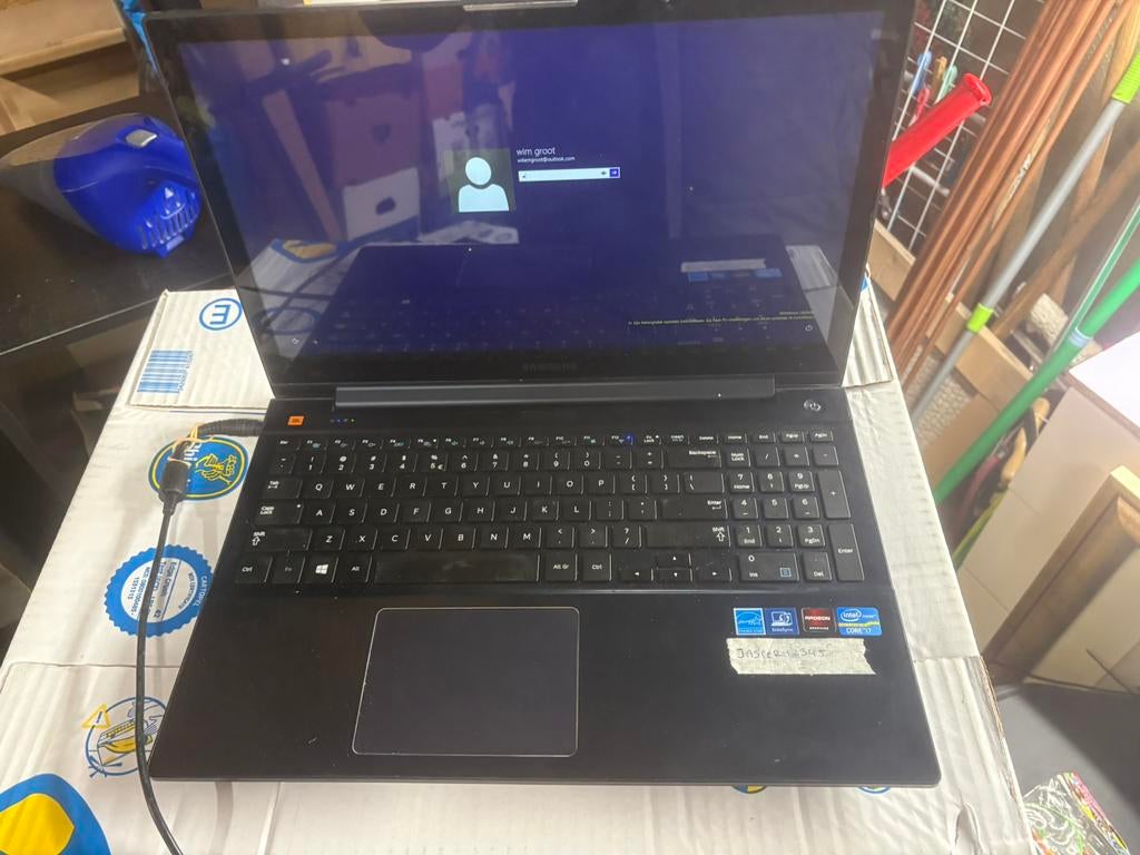 Samsung laptop, Computers en Software, Ophalen of Verzenden, Zo goed als nieuw