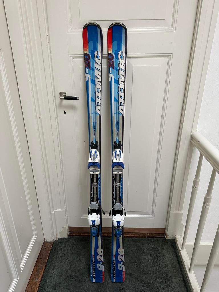 Atomic Ski's - Goede Conditie, Ophalen, 140 tot 160 cm, Gebruikt, Carve