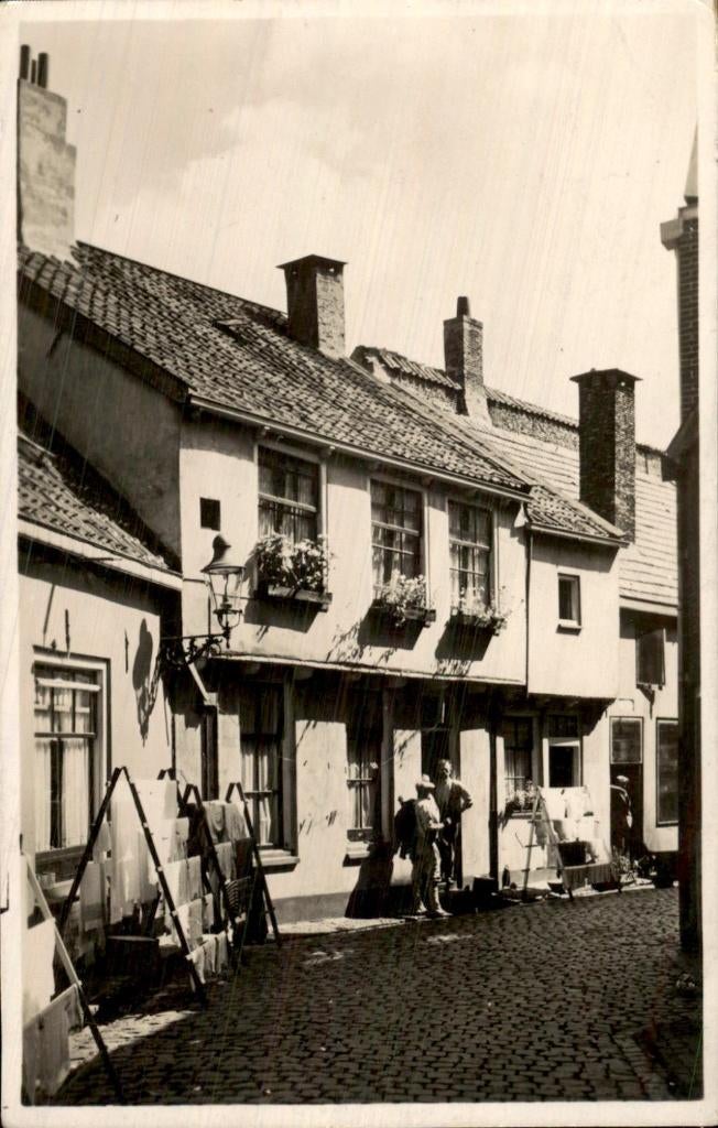Zwolle - Waterstraat - Gevel met wasgoed, Ophalen of Verzenden, 1940 tot 1960, Gelopen, Overijssel
