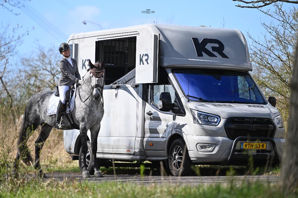 Luxe en veilige paardenwagen huren in Heemskerk, Dieren en Toebehoren, Ophalen, Aluminium, Zo goed als nieuw, 2-paards trailer