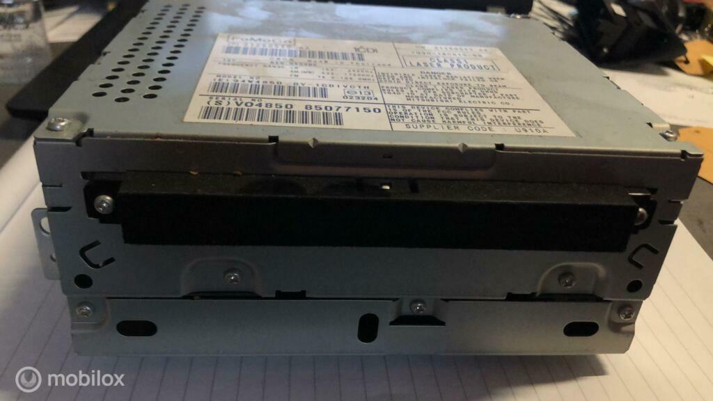 Radio origineel fomoco Volvo V70 III ('07-'17) 8507777150, Ophalen of Verzenden, Gebruikt, Volvo