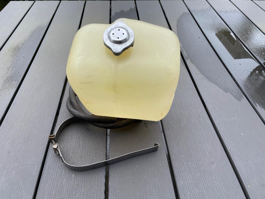 Alfa Romeo 105/115 koelvloeistof reservoir  105483105002 OEM, Ophalen of Verzenden, Gebruikt, Alfa Romeo