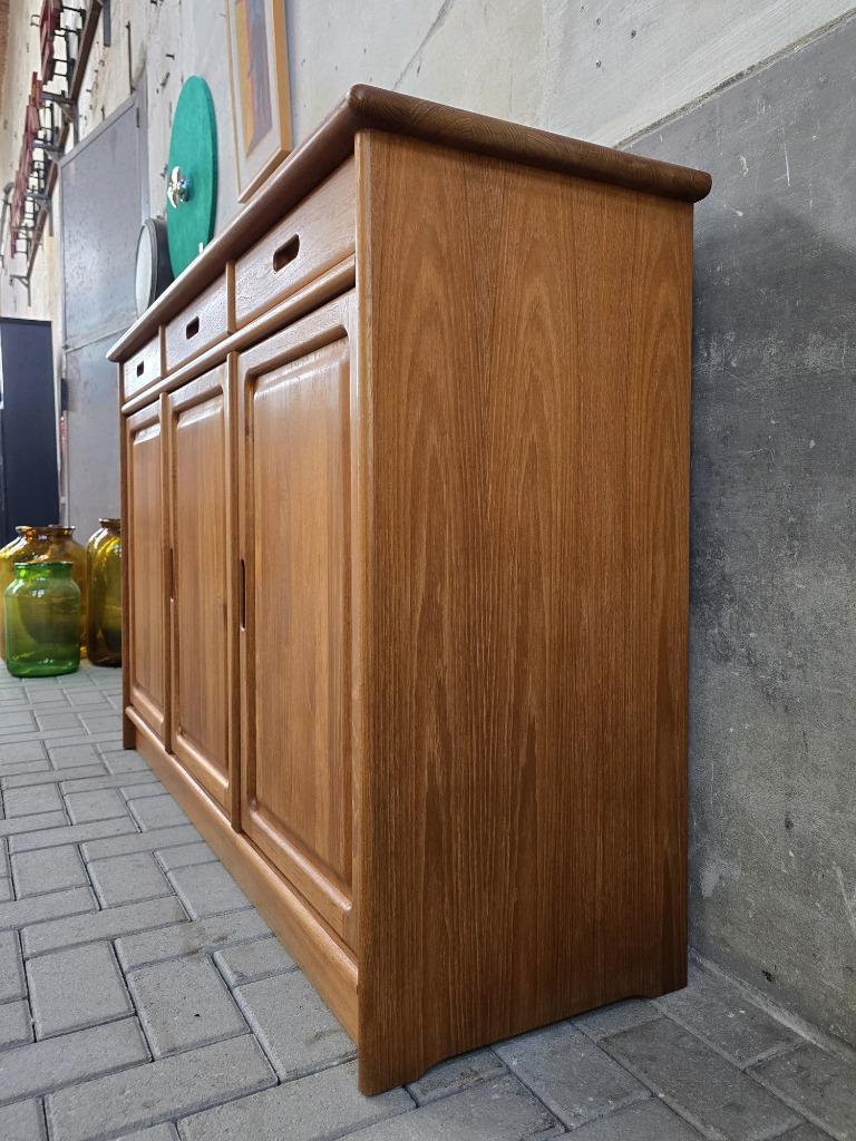 Dyrlund Deens Design Teak Houten Dressoir | Vintage Kast, Gebruikt, 150 tot 200 cm, Ophalen of Verzenden, Overige houtsoorten