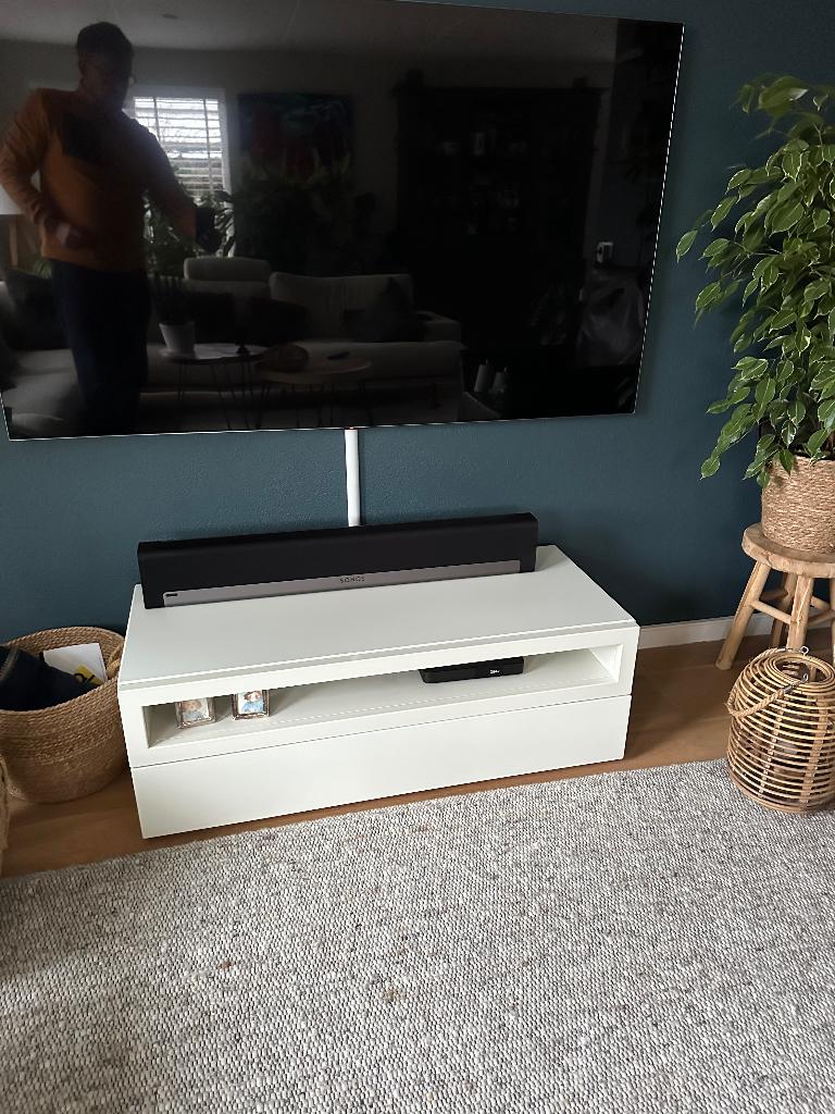 Hülsta TV meubel, serie Neo, Ophalen, 100 tot 150 cm, Zo goed als nieuw, Minder dan 100 cm