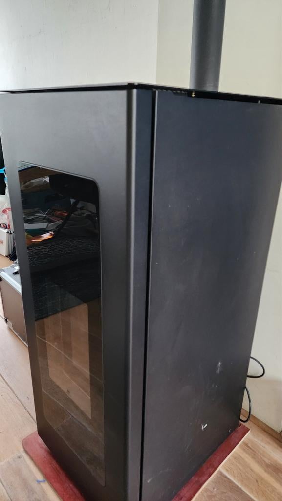 Jotul PF 732 Pelletkachel - Weinig gebruikt, 2022, Huis en Inrichting, Kachels, Ophalen, Zo goed als nieuw, Pelletkachel, Vrijstaand