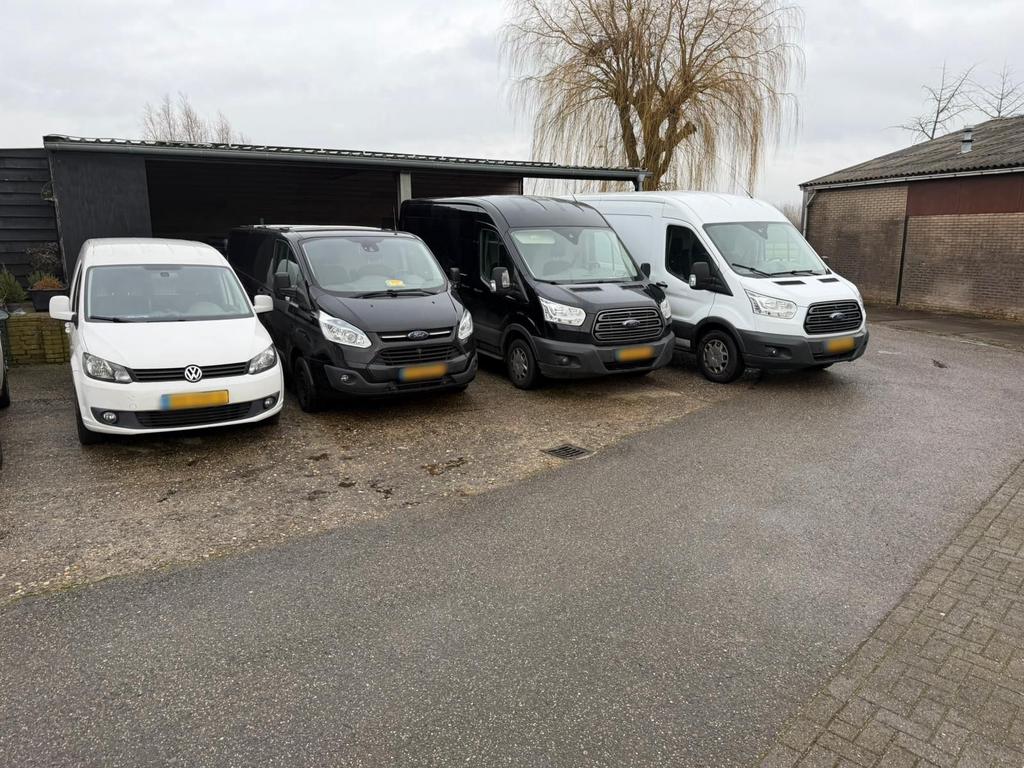 BESTELBUS / BUSJE TE HUREN, Verhuiswagen of Bestelauto