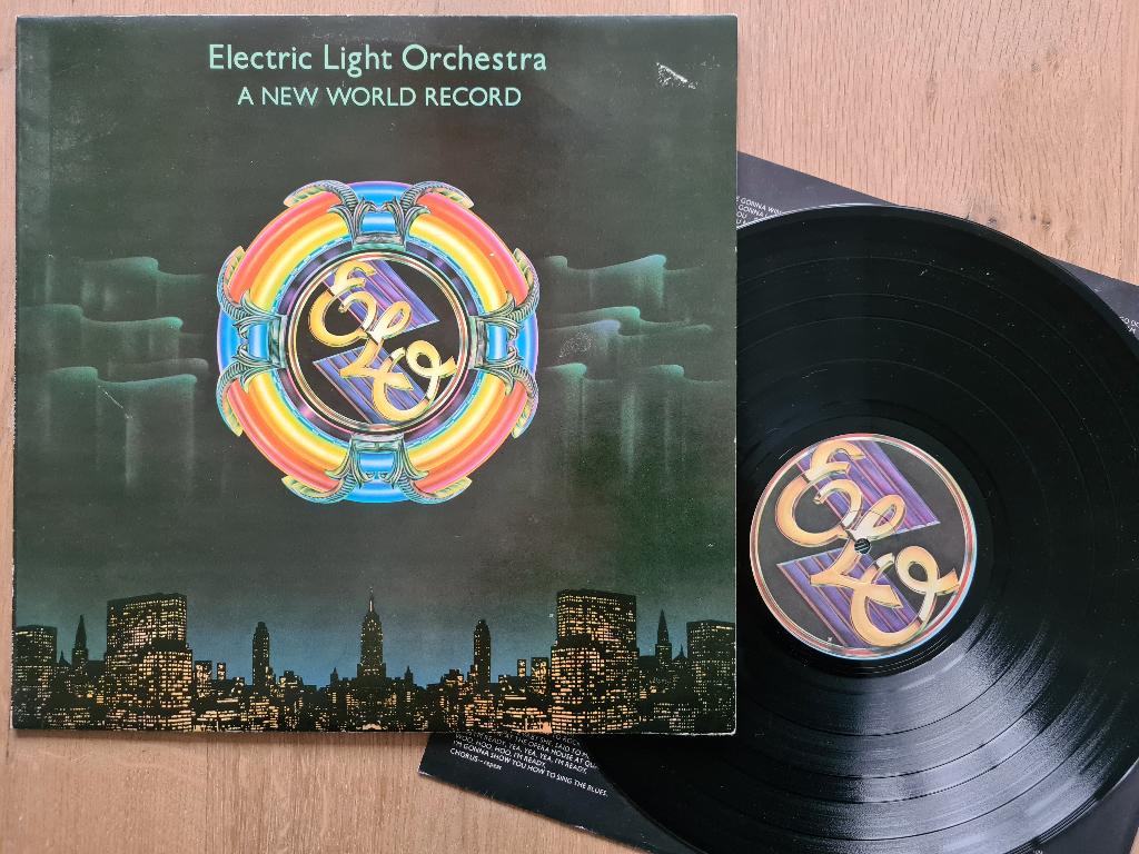 ELECTRIC LIGHT ORCHESTRA (ELO) - A new world record ( LP ), Cd's en Dvd's, Vinyl | Rock, Ophalen of Verzenden, Zo goed als nieuw