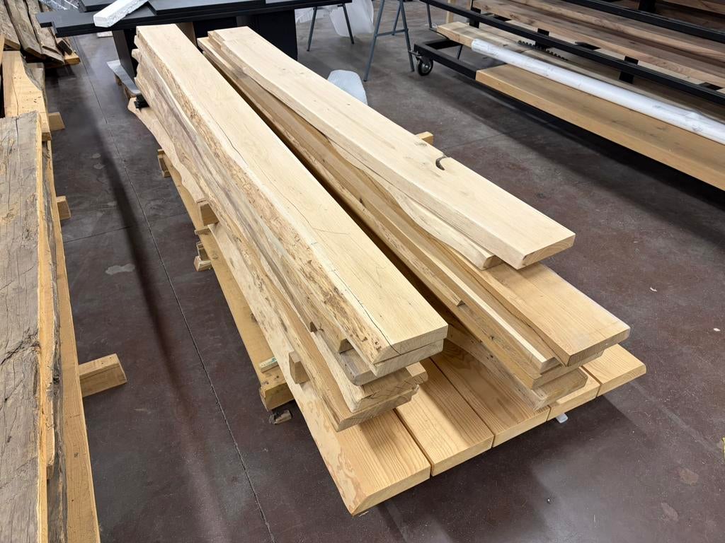 Karaktervol oud eiken planken – voor jouw unieke project, Ophalen, 25 tot 50 mm, Eiken, Zo goed als nieuw