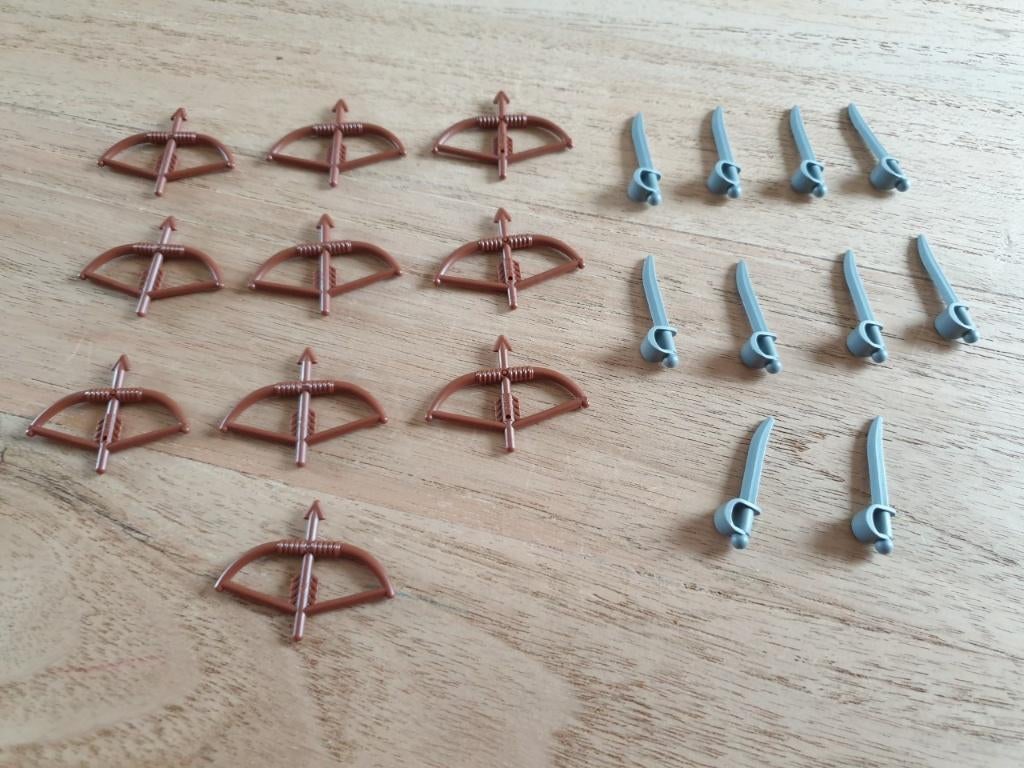 Partij N658=Nieuwe Lego ridder wapens (Meerdere setjes)