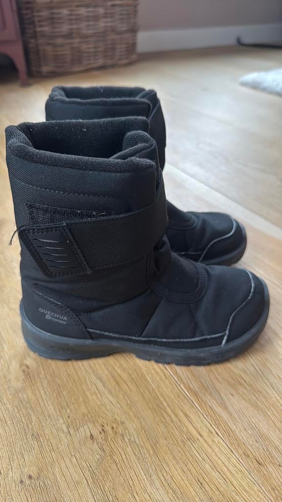Snowboots Quechua maat 33 zwart, Ophalen of Verzenden, Zo goed als nieuw, Overige typen