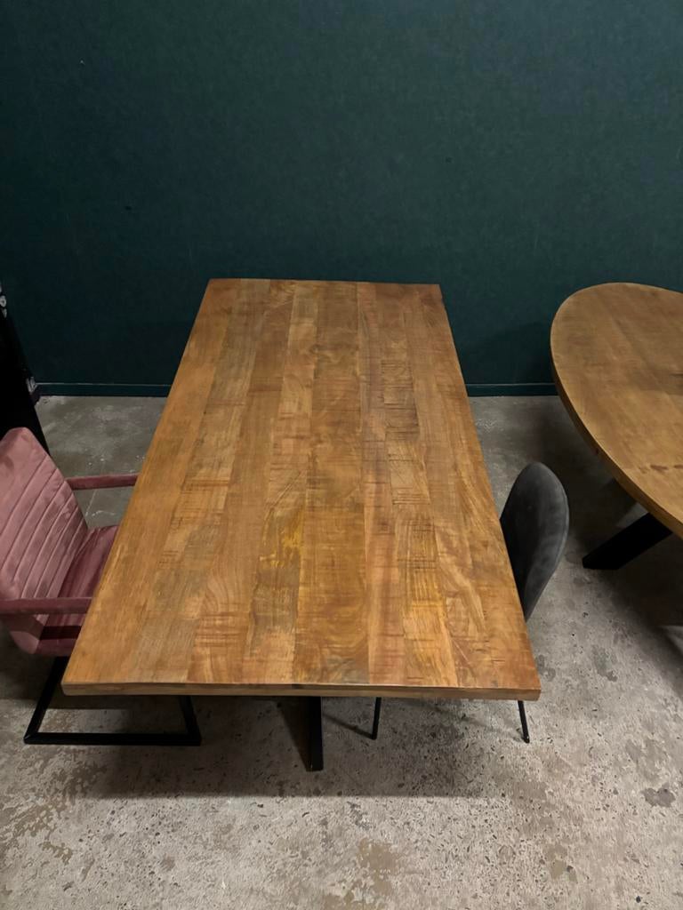 Mooie rechthoekige mango houten tafels