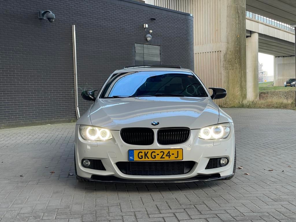BMW 335i (E92) N55 Coupe - DCT - Keyless - Sportuitlaat, Automaat, Euro 5, Zwart, 4 stoelen