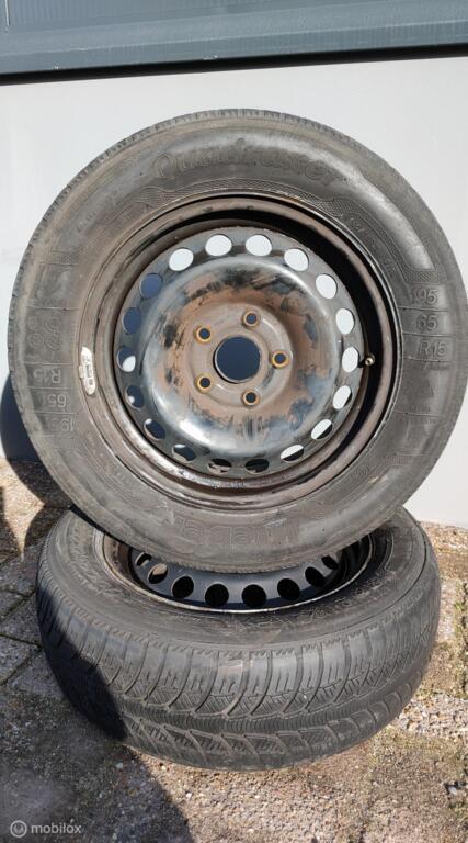 Banden Quadraxer 195/65 R15 -Kleber ALL season (2st) 06425, Ophalen, Gebruikt