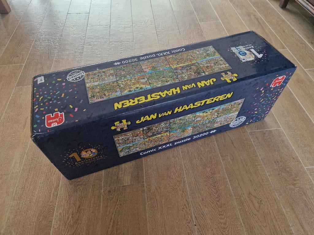 10 jaar Van Haasteren Studio Puzzel, Ophalen, Meer dan 1500 stukjes, Gebruikt, Legpuzzel