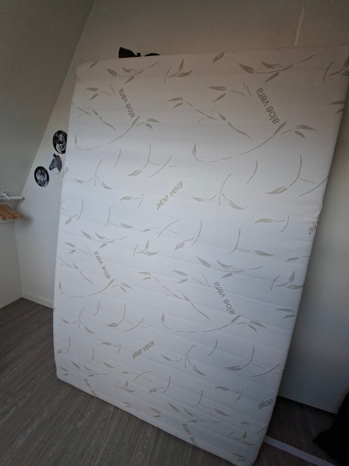 Koudschuim HR Matras 135 x 210 cm zeer nieuw, Ophalen, 210 cm, Tweepersoons, 140 cm