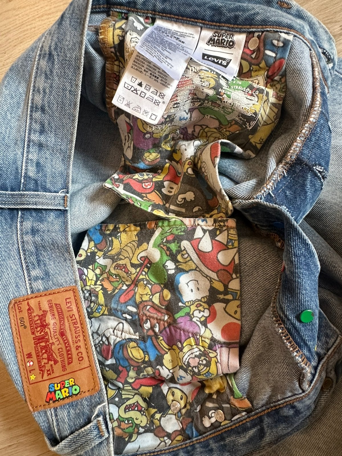 Levi's 501 x Super Mario Selvedge Jeans W31 L32 Nintendo, Kleding | Dames, Spijkerbroeken en Jeans, Ophalen of Verzenden, Gedragen