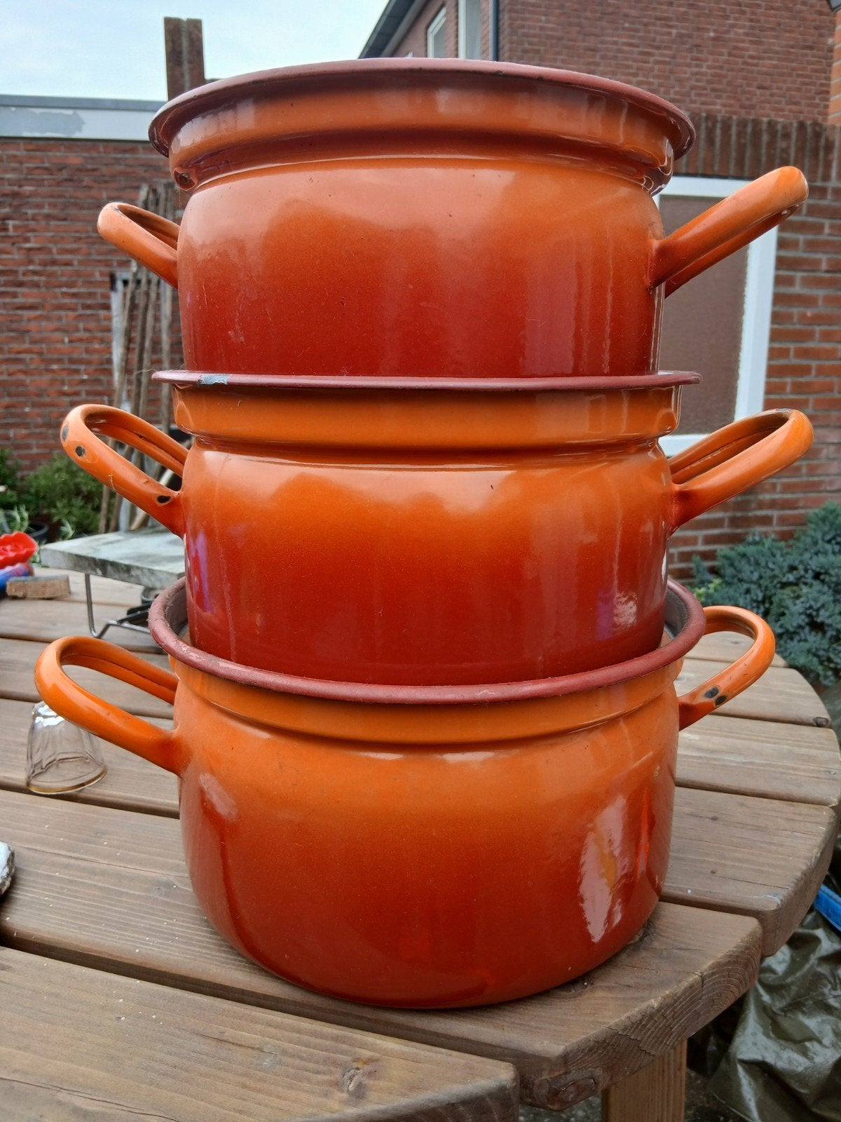 Vintage pannenset, Ophalen of Verzenden, Zo goed als nieuw, Overige materialen, Pannenset