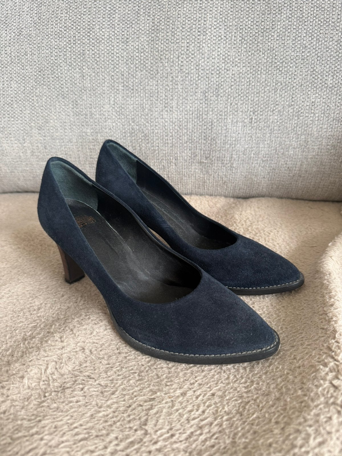 Fred de la Bretoniere donkerblauwe hakkenschoenen Maat 36, Pumps, Blauw, Ophalen of Verzenden, Zo goed als nieuw