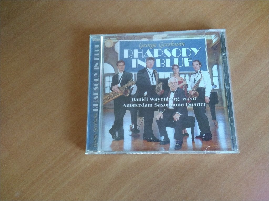 CD George Gershwin - Rhapsody In Blue, Cd's en Dvd's, Ophalen of Verzenden, Barok, Zo goed als nieuw, Orkest of Ballet