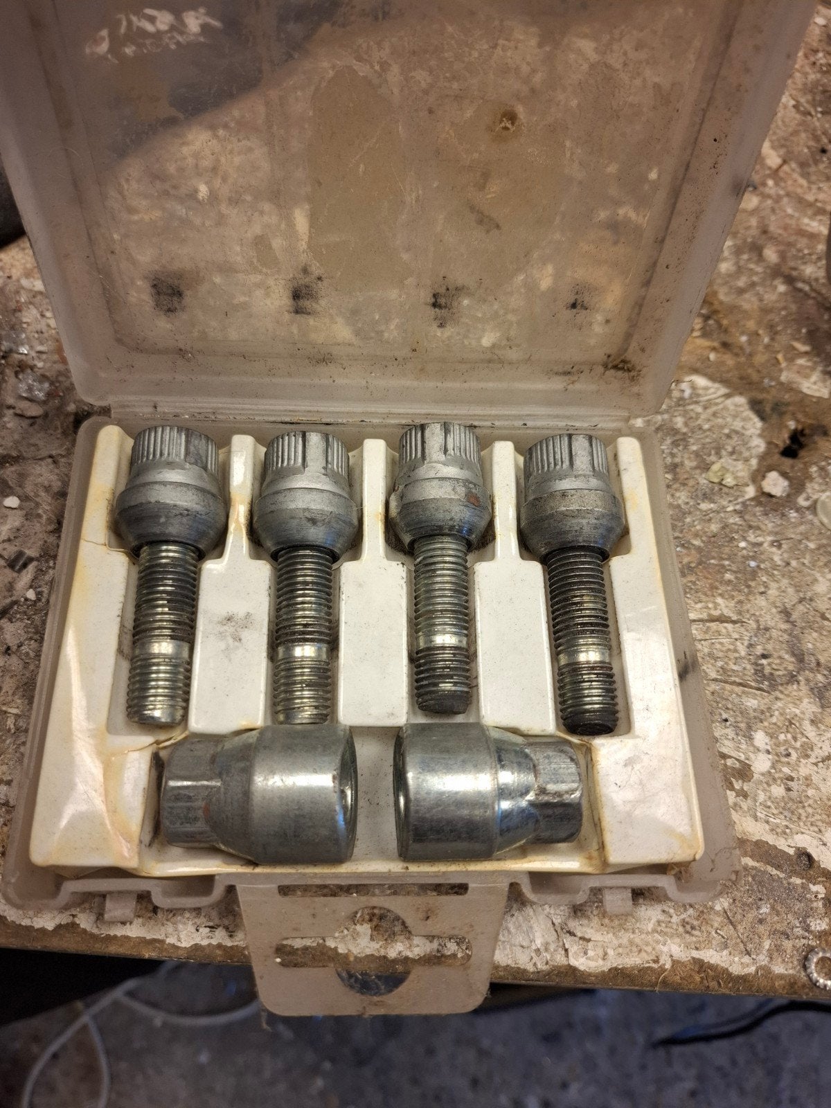Universele Slotboutenset Wielsloten (M12x1.5) – Type 05.101, Ophalen of Verzenden