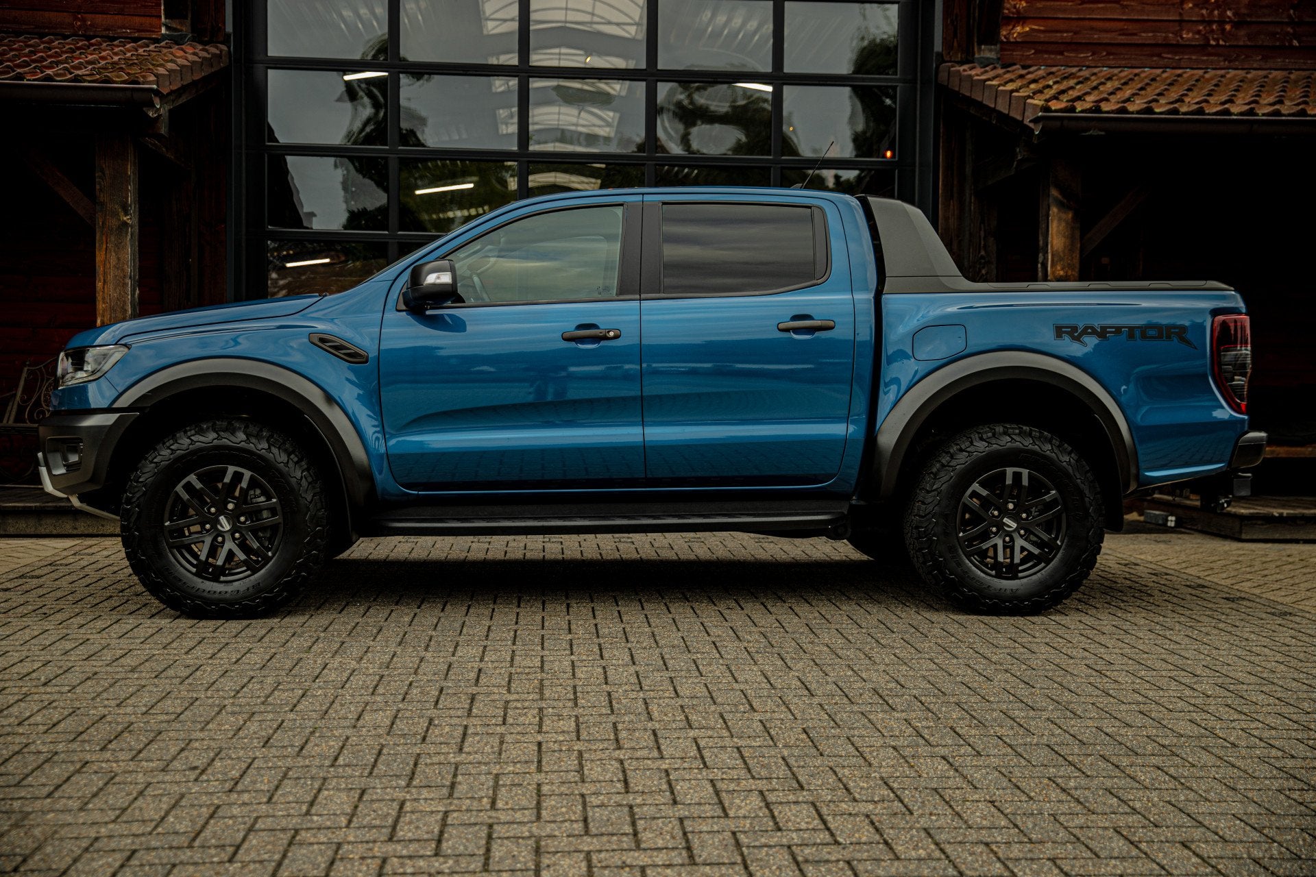 Ford Ranger 2.0 EcoBlue Raptor (bj 2021), Automaat, Gebruikt, Blauw, Origineel Nederlands