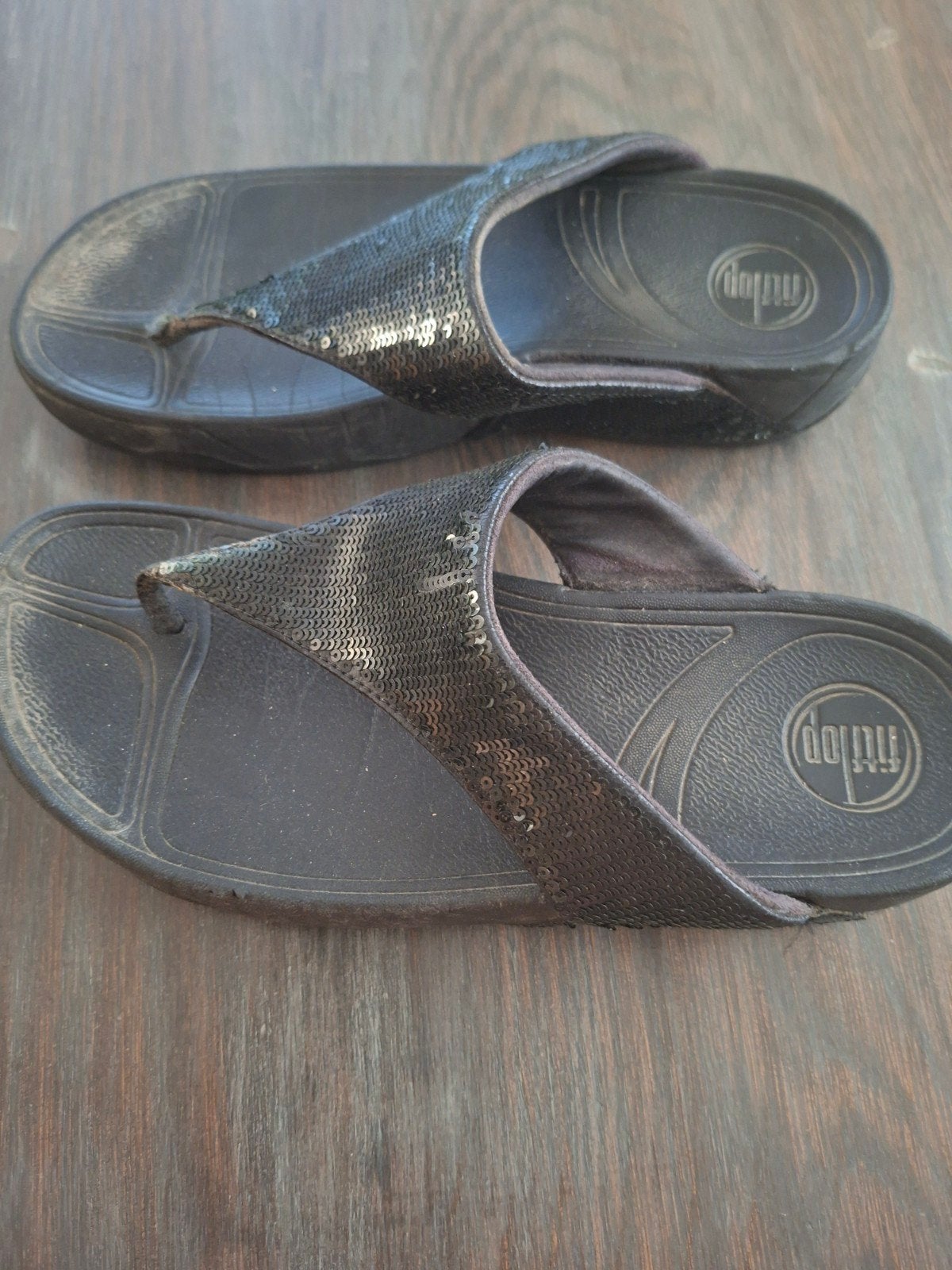 Tk slippers, Ophalen