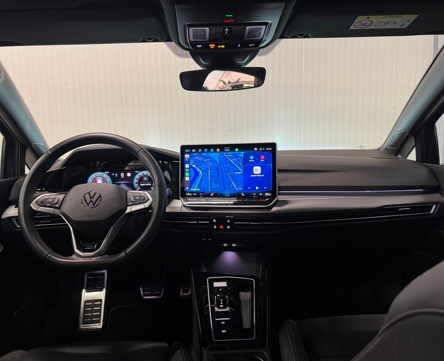 Volkswagen Golf 1.5 eTSI R-Line Edition | 50 JAHRE | FACELIF, 4 cilinders, 150 pk, Bedrijf, Automatische klimaatregeling