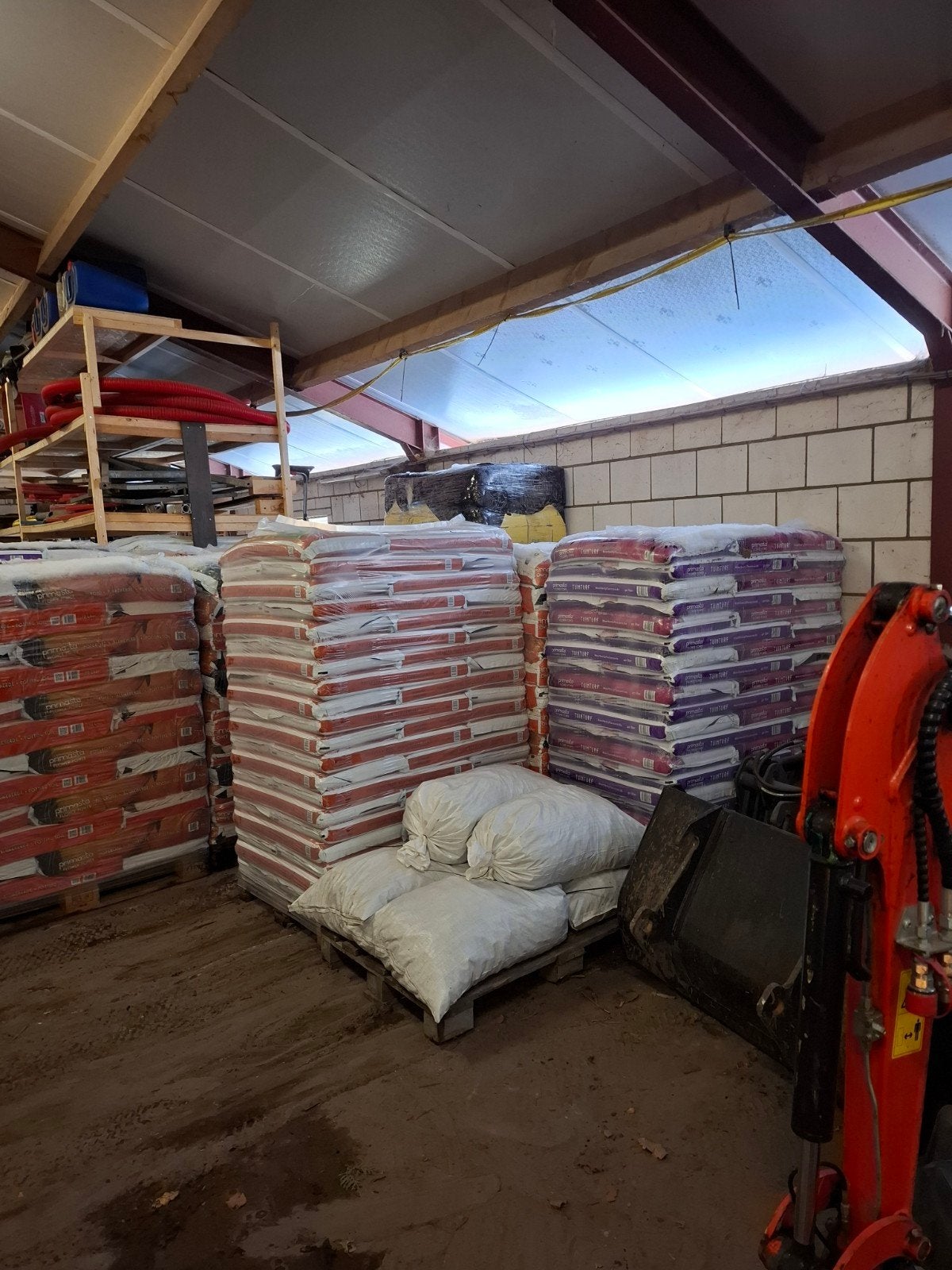potgronden, meststoffen, turf, franse boomschors etc, Ophalen