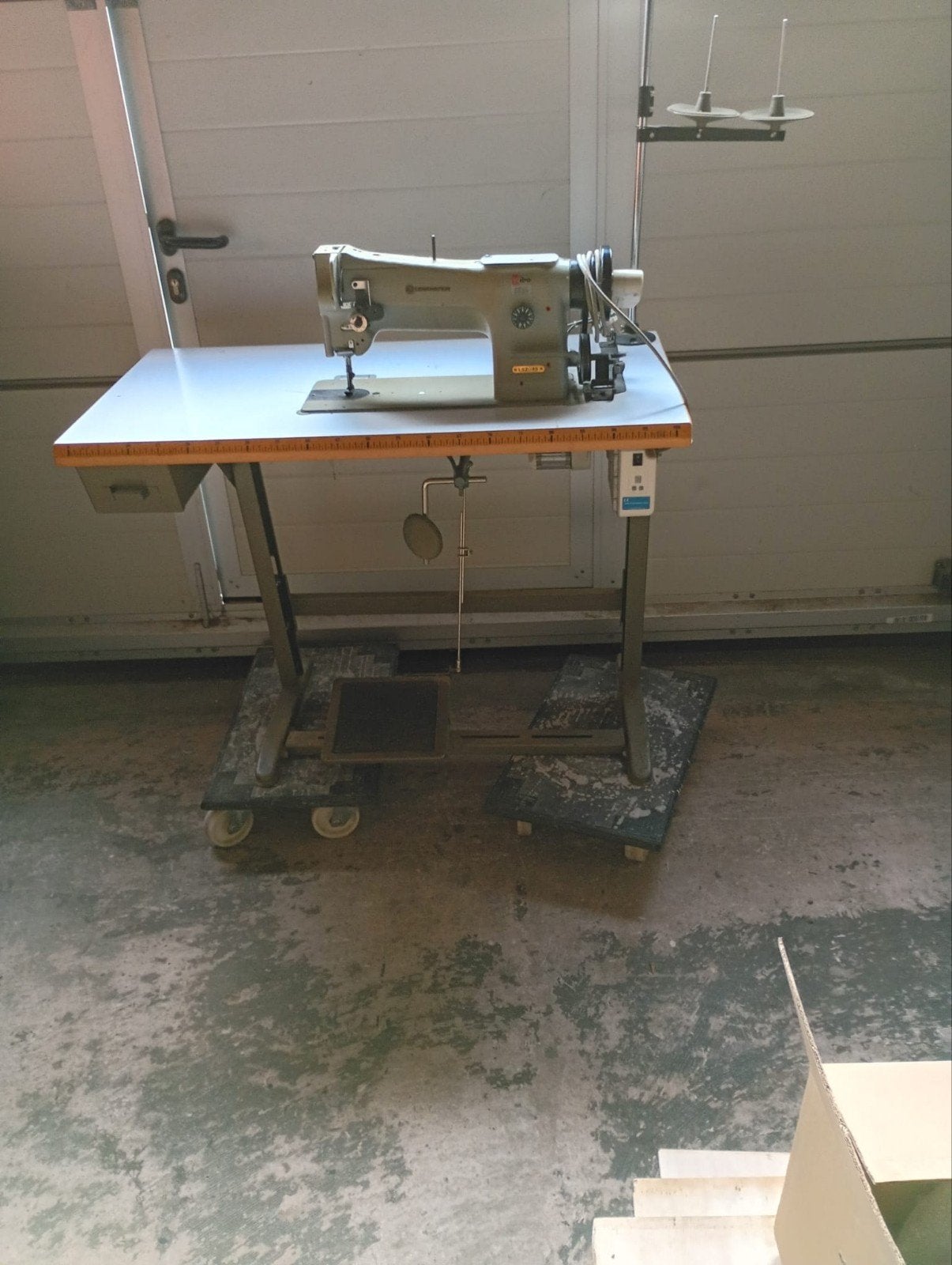 Lewenstein Industriële Naaimachine - Gebruikt, Hobby en Vrije tijd, Gebruikt, Naaimachine, Industrieel, Ophalen
