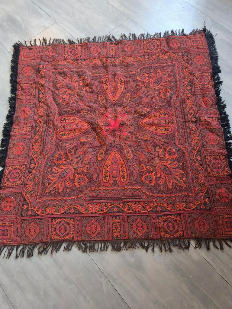 Fraai groot antiek worteldoek - 104x104 cm, Antiek en Kunst, Ophalen of Verzenden