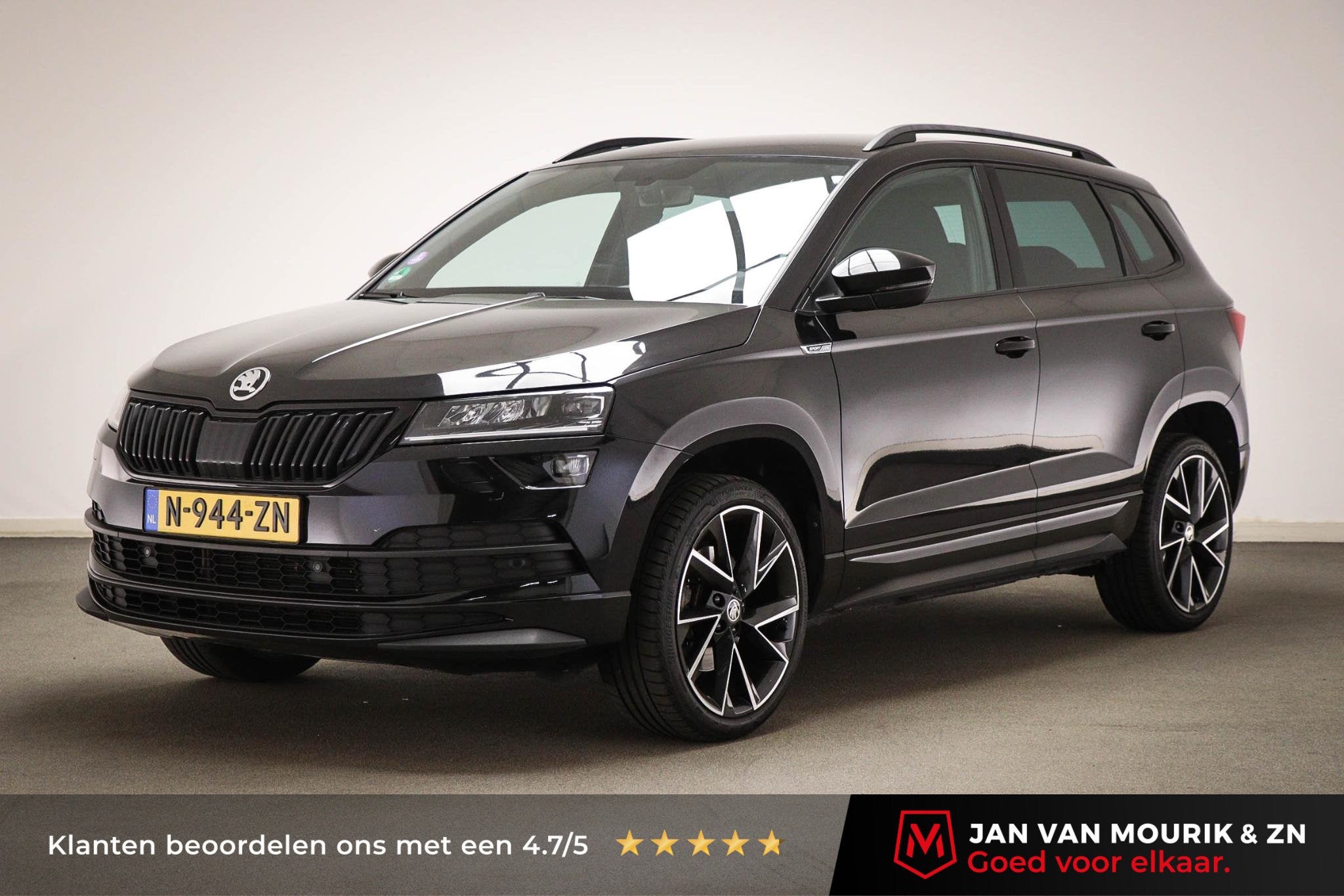 Skoda Karoq 1.5 TSI ACT Sportline Business | STOEL / STUUR-, Stof, 4 cilinders, 150 pk, Zwart
