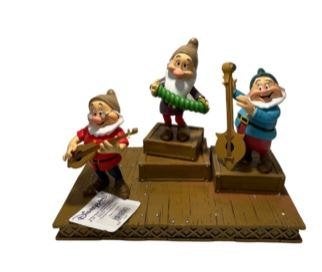 Set van 3 Disneyland Parijs beelden Sneeuwwitje ( Nieuw ), Ophalen of Verzenden, Sneeuwwitje of Doornroosje, Nieuw, Beeldje of Figuurtje